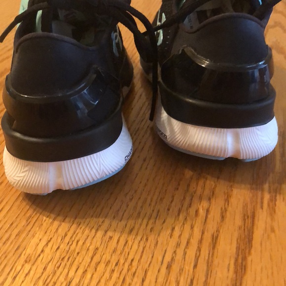 NWOB Under Armour Speedfoam Apollo 2 shoes. Size 8. - Picture 6 of 8